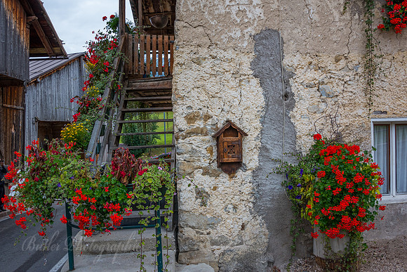 Colorful Welcome - Italy