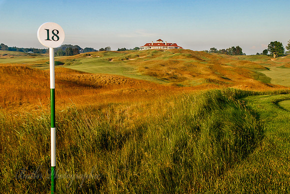 18th Hole - Arcadia Bluffs G.C.
