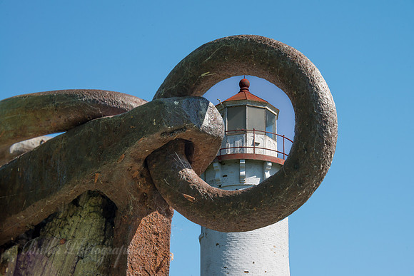Boat Ring & Sturgeon Point Light