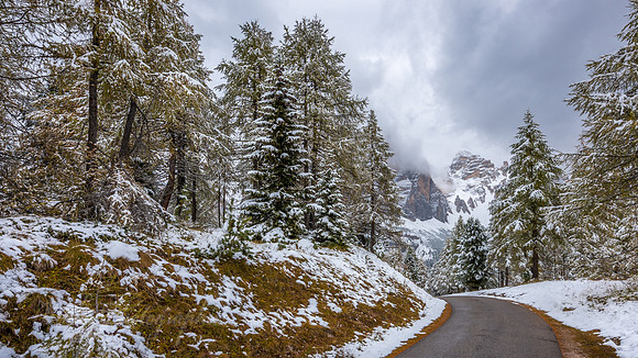 Mountain Drive - Italy