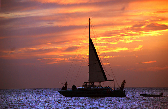 Aruba - Amazing Sunset on the West Coast