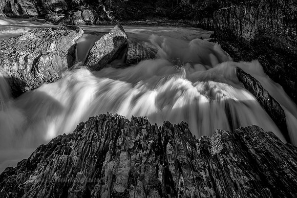 Kicking Horse River - Natural Bridge Area