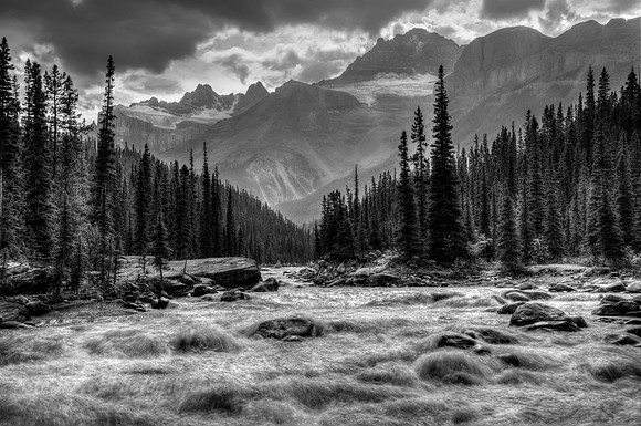 Mistaya River - Black & White